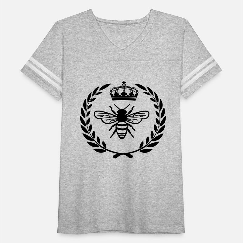At queen in laurel wreath with crown