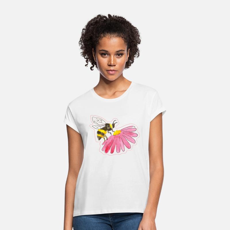 Bee pollinating flowers watercolor