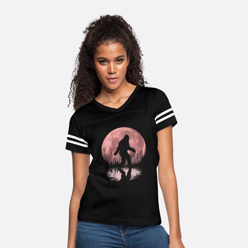 Bigfoot Moon Night Forest Sasquatch Wo
