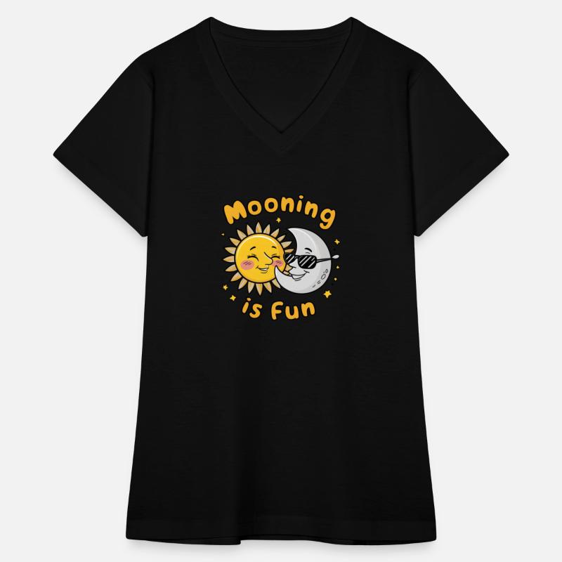 Solar Eclipse Funny Mooning The Sun Is Fun